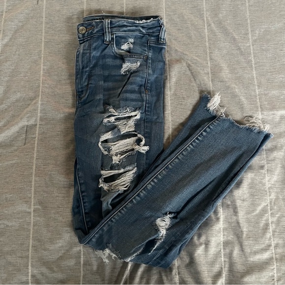 American Eagle Distressed Dark Wash Jeans (Size 12) - Picture 1 of 6
